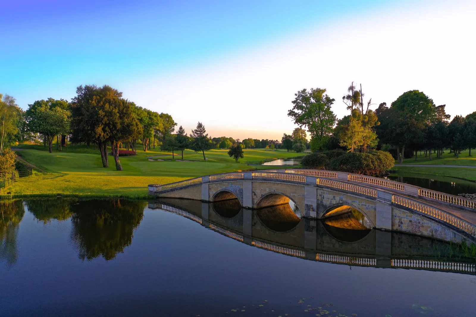 The 21st hole bridge at dawn, Stoke Park
